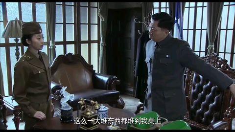 许忠义大姐吃瓜,许忠义大姐的瓜田奇遇记