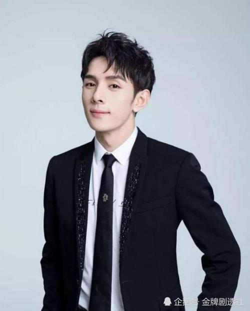 李佳琦吃瓜群众,揭秘网红背后的真实生活