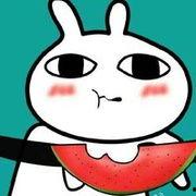 可爱头像女童吃瓜,女童可爱吃瓜瞬间